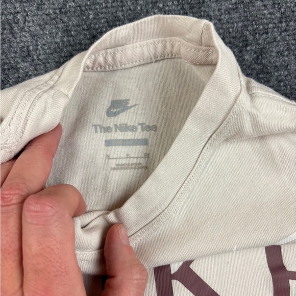 NIKE Women’s The Nike Tee Crop Logo T-Shirt Taupe Color Loose Fit size: Small - Picture 4 of 7